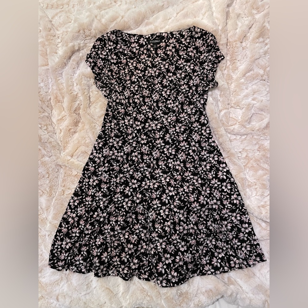 Floral short sleeve dress